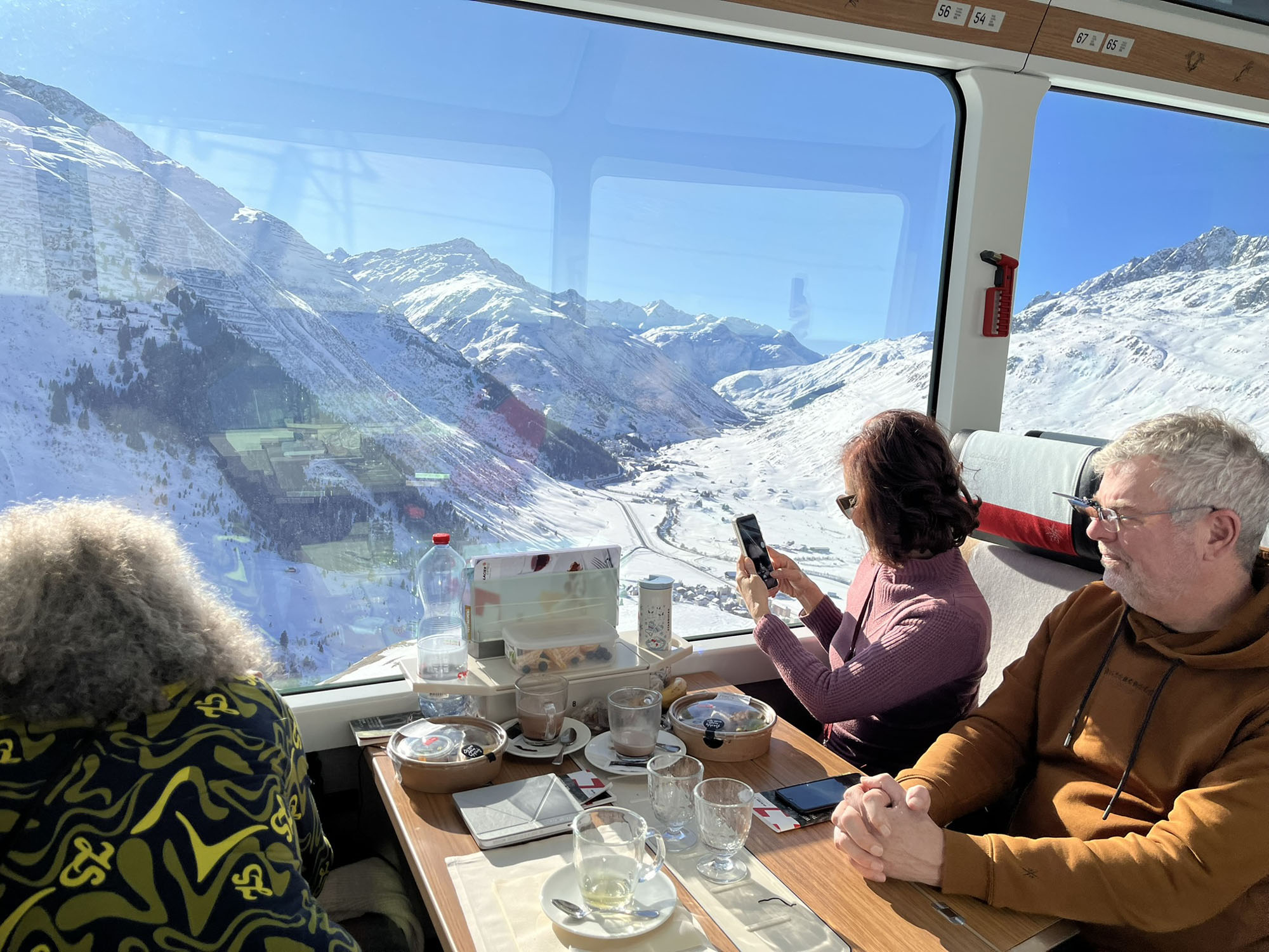 Many people ask which side of the Glacier Express is the best. Answer is with windows this big, it doesn't matter.